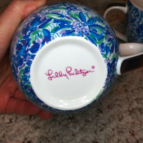 Lilly Pulitzer "Dandy Lion" Green Blue, Lavender Lion Head Floral Coffee Mug Set - Picture 8 of 9